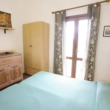 Lido Di Capoliveri 아파트 포르투 아주로